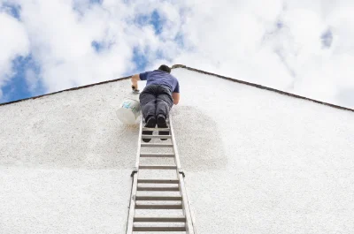 Peinture extérieure à Lestards — façades et ravalement